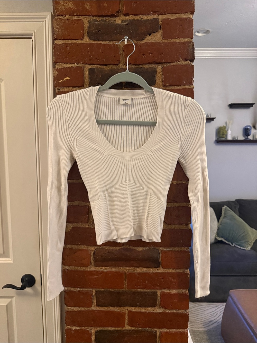 Abercrombie & Fitch White Ribbed Scoop Neck Long Sleeve Top